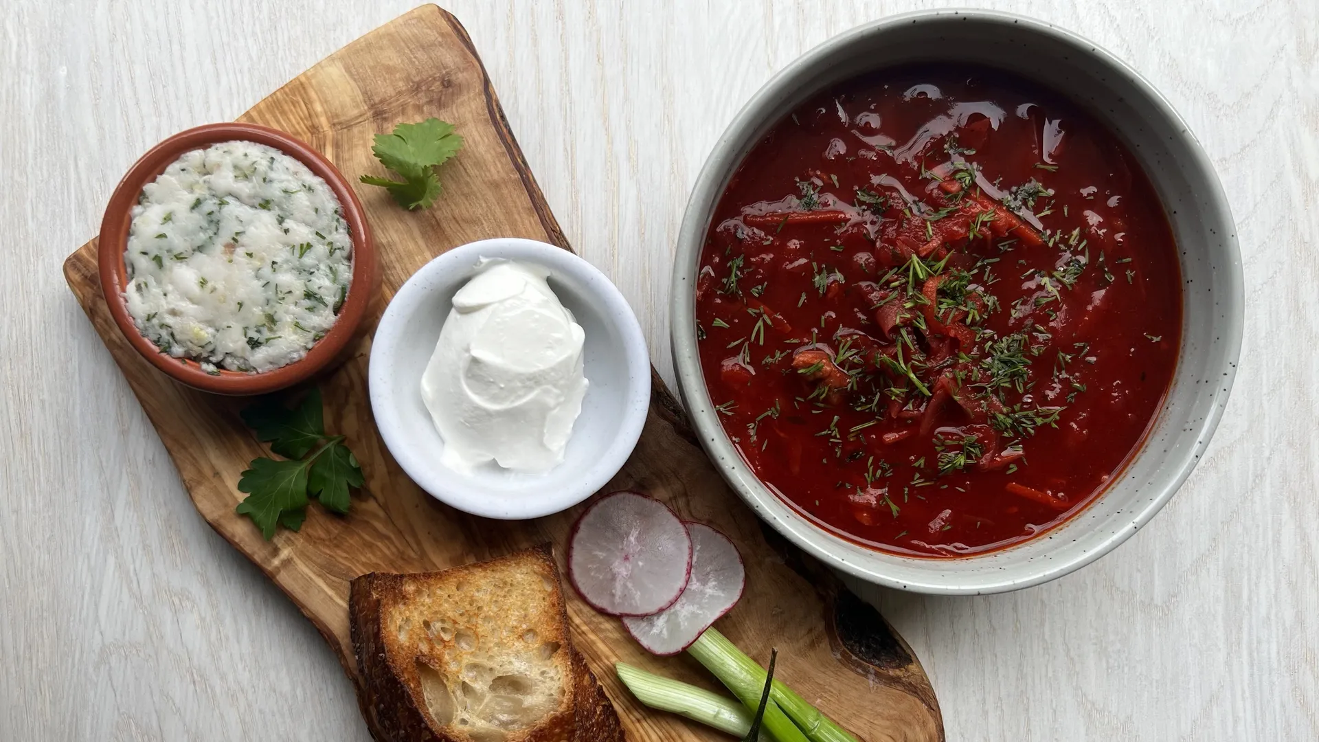 У Вашінгтоні відкрився перший український ресторан, названий на честь міфічної квітки (ФОТО)