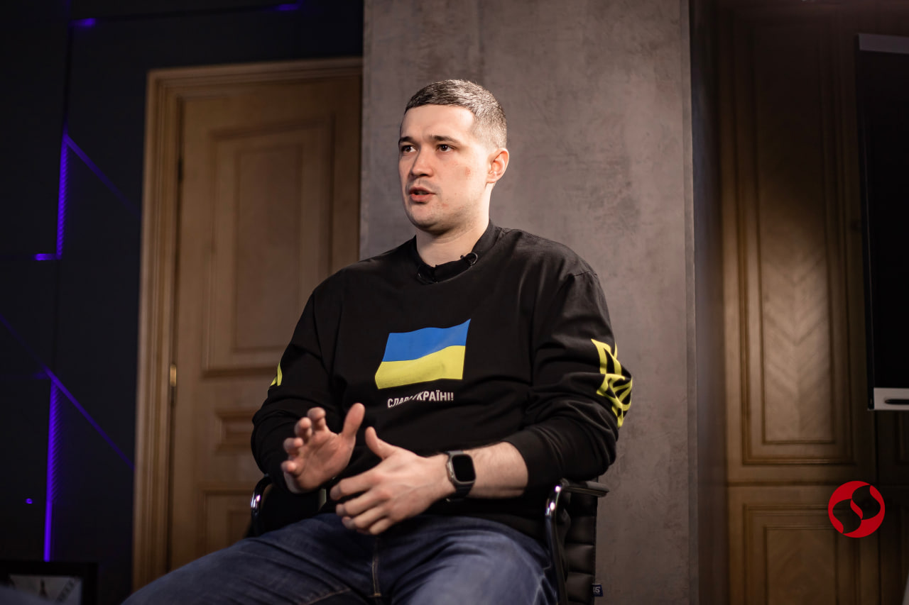 “Або ти почнеш використовувати штучний інтелект, або він замінить тебе”, – Федоров про амбіції, реформи і цифровізацію проти хабарів