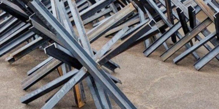 Миколаївська ОВА закупила протитанкових їжаків на понад 7 млн.грн. у 70-річної підприємиці