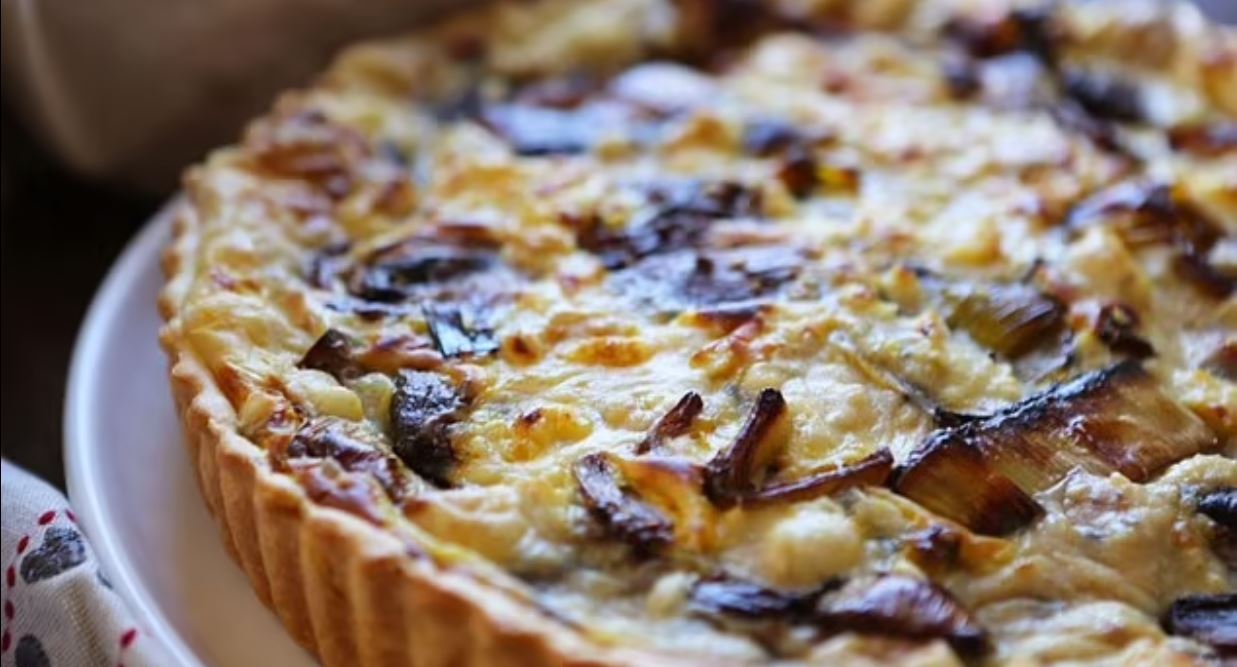 Чарльз ІІІ визначився з меню на коронації. Ми теж так можемо (ВІДЕО)