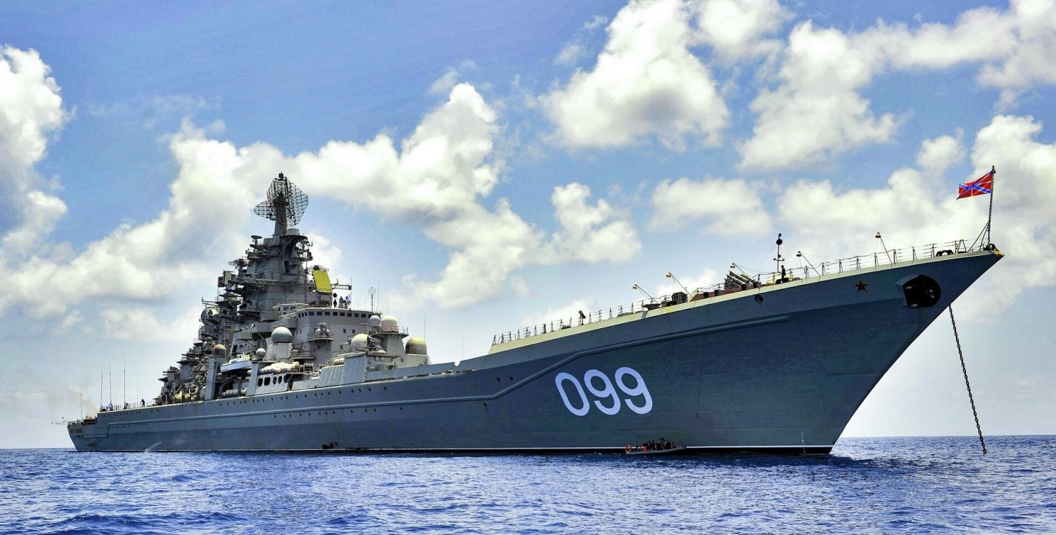 Імпотент “Петро Великий”. В РФ вирішують, що робити з важким атомним крейсером (ФОТО)