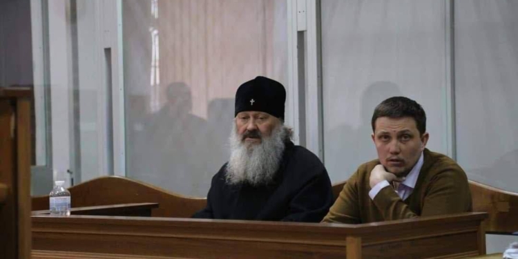 Справу митрополита Павла продовжать розглядати в понеділок – йому нібито стало зле в суді (ФОТО)