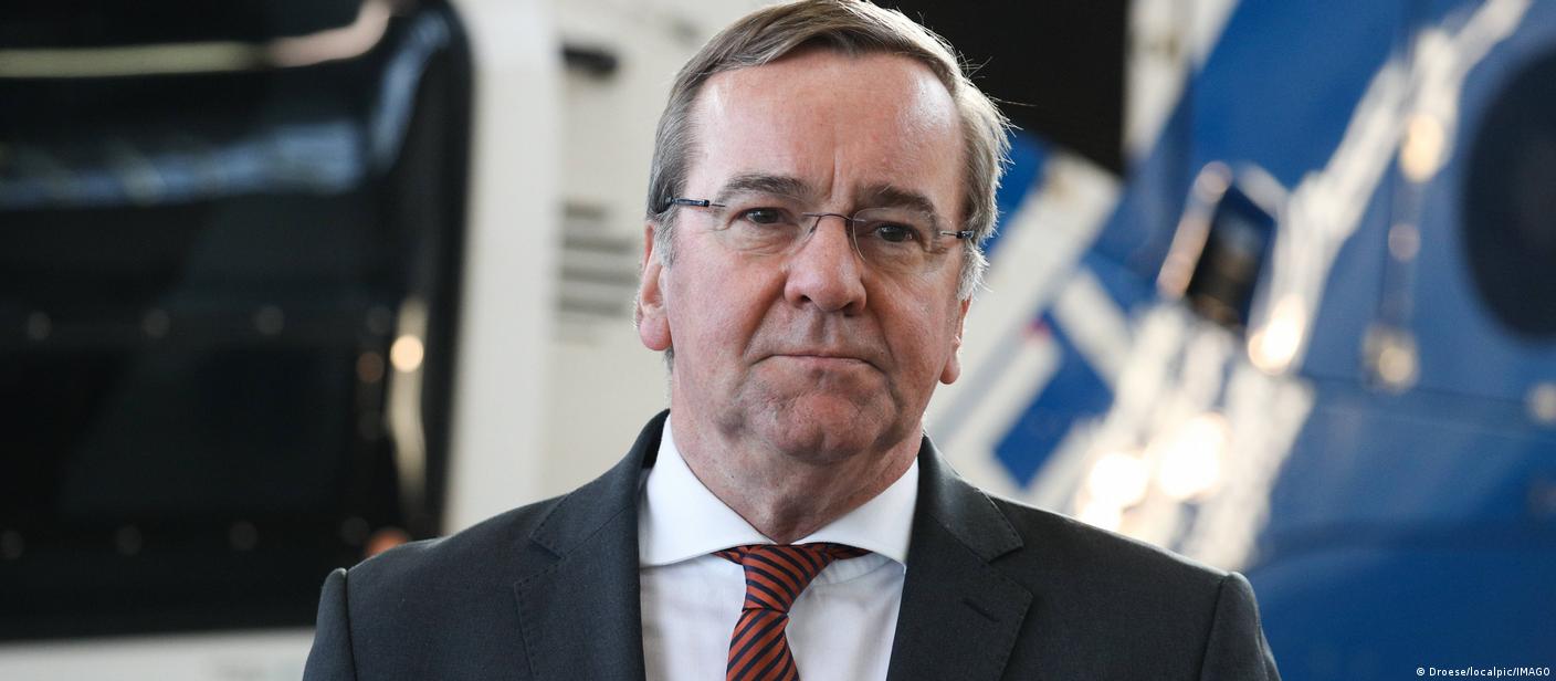 Двері тільки привідкрились. Міністр оборони Німеччини відкинув ідею швидкого вступу України в НАТО