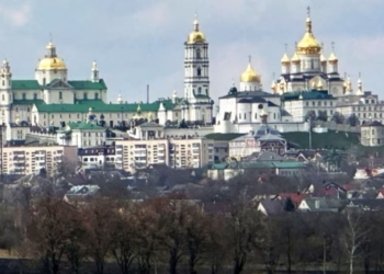 Останній форпост? Чи стане Почаївська лавра наступною після Києво-Печерської (ФОТО)