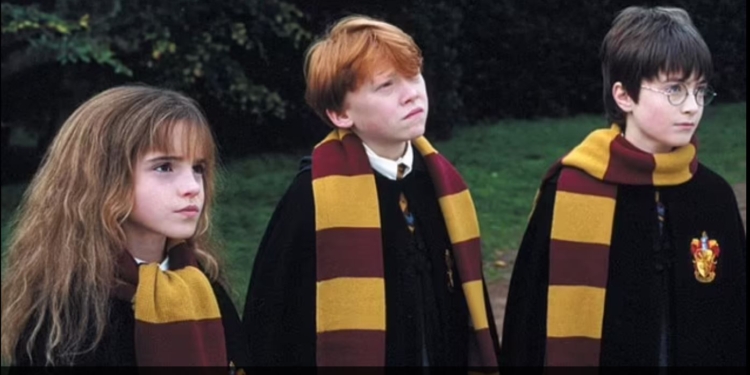 В світі ажіотаж через пошук нового Гаррі Поттера