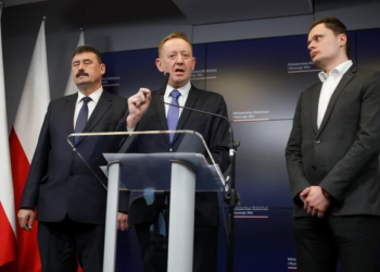 Польща об’єднала навколо себе Болгарію, Румунію, Словаччину і Угорщину і вимагає заборони імпорту українських продуктів до кінця року