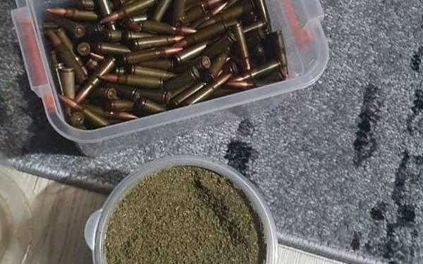 Зберігав набої, гранату та наркозілля: на Миколаївщині поліцейські затримали мешканця Первомайського району (ФОТО)