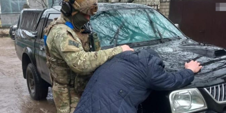 СБУ затримала колишнього «начальника вокзалу Херсон», який допомагав рф перекидати військові ешелони в Україну