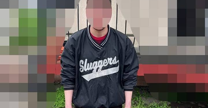 На Миколаївщині патрульні виявили та затримали молодика, який перебував у розшуку (ФОТО)