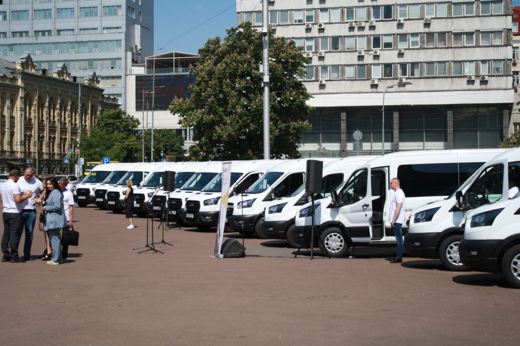 Данія надала регіонам 15 інклюзивних автомобілів для постраждалих від насильства – отримав і Миколаїв (ФОТО) 2