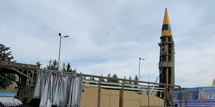 Іран заявив про вдалі випробування нової балістичної ракети з найважчою боєголовкою (ФОТО)