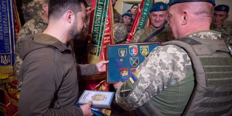 День морської піхоти: рішення про створення Корпусу і відзнаки Президента України «За мужність та відвагу» (ВІДЕО)