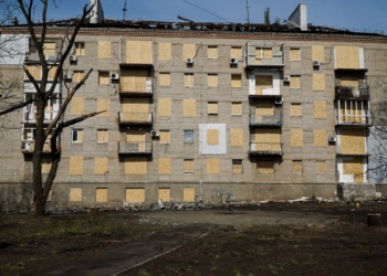 Ліквідація наслідків ракетної атаки по Миколаєву 27 квітня: що зроблено за вихідні (ФОТО)