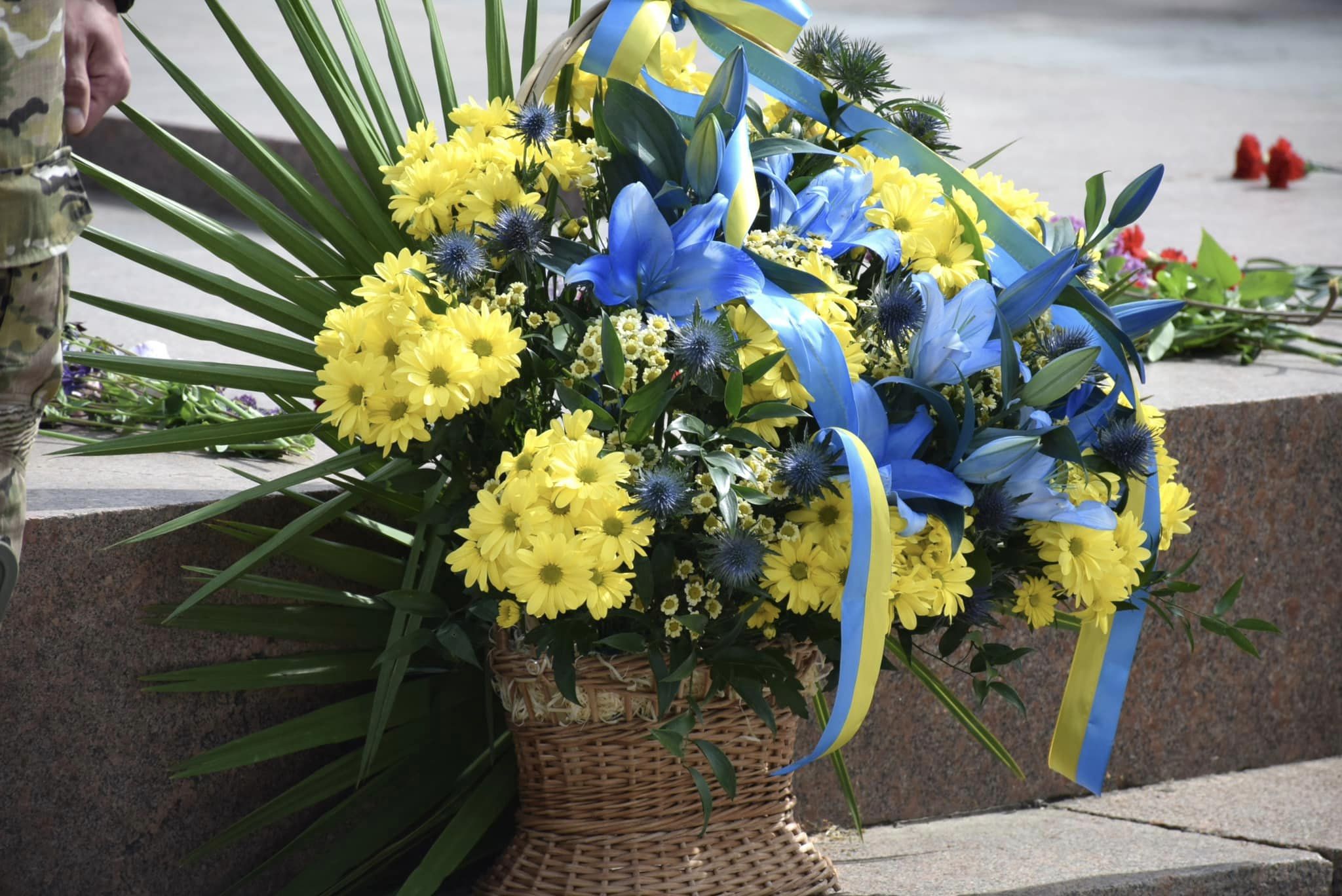 У Миколаєві відзначили День пам’яті та примирення (ФОТО)