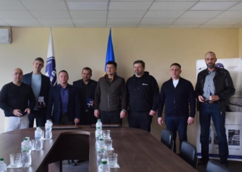 Начальник Миколаївської ОВА і нардепи побували на заводі «Океан» – запевняють, що бачать роботу і знають про потреби підприємства (ФОТО)