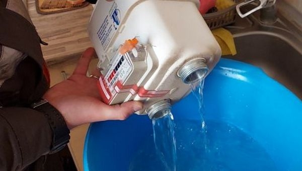 У Миколаєві 12 абонентів залишились без газу через воду в газопроводі