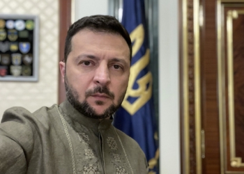 Сьогодні на мені особлива вишиванка – з орнаментами, які символізують єдність українського і кримськотатарського народів, – Зеленський