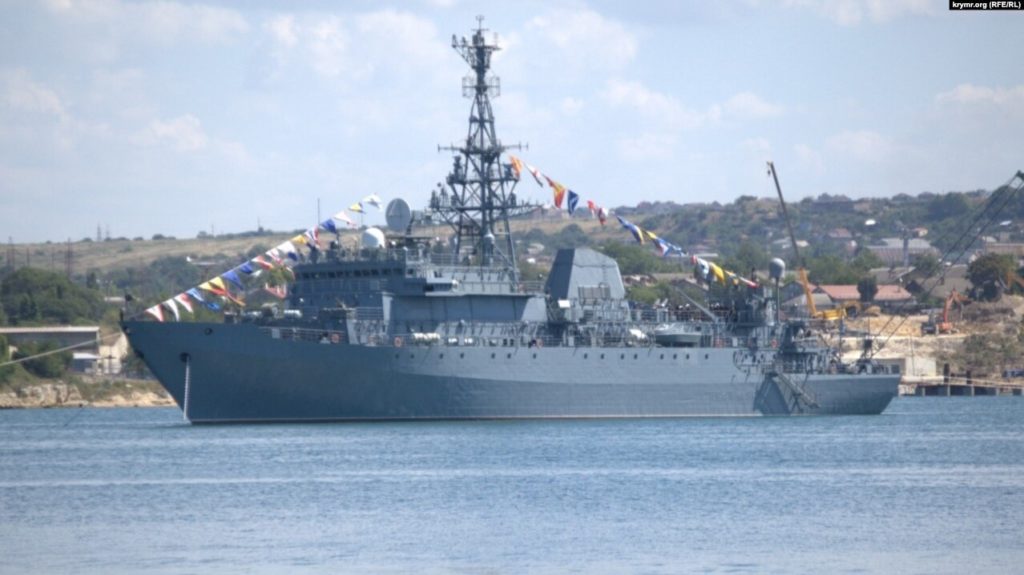 Російський корабель-розвідник «Іван Хурс» був атакований в Чорному морі морськими дронами – соцмережі та ЗМІ 1