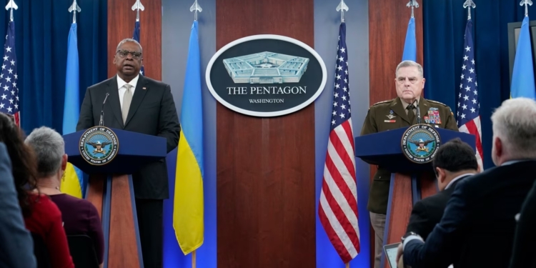 Підсумки Рамштайну: обговорено план, фінансування та місце тренувань українських пілотів на F-16