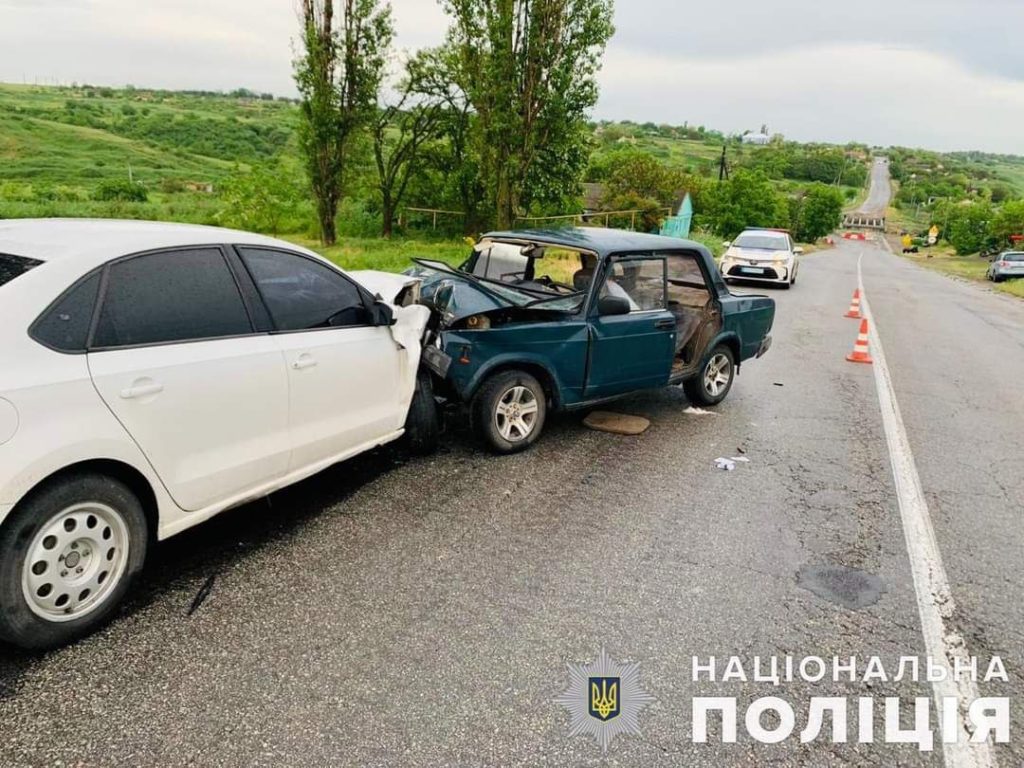 В ДТП поблизу Раково на Миколаївщині постраждали п’ятеро людей - поліція (ФОТО) 2