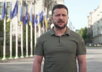«За свою історію Київ бачив різні підлості від загарбників. Пережив їх усіх – переживе і рашистів» – звернення Зеленського (ВІДЕО)