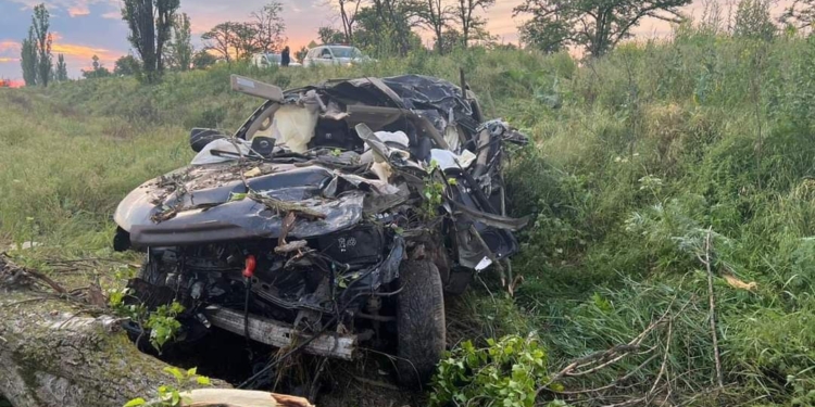 На Миколаївщині – чергова ДТП: постраждали дві людини (ФОТО)