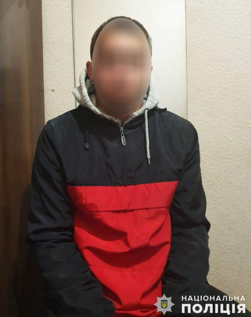 На Миколаївщині затримали молодика за збут канабісу та незаконне зберігання гранат (ФОТО) 1