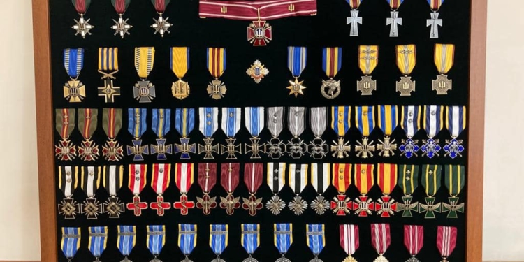 В Україні відтепер всі види військ мають свої окремі нагородні медалі