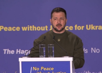 «Кожен з присутніх тут сьогодні хотів би іншого Володимира»: Зеленський виступив в Гаазі (ВІДЕО)