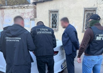 В Одесі арештували військового – видавав себе за воєнкома і вимагав хабарі (ФОТО)