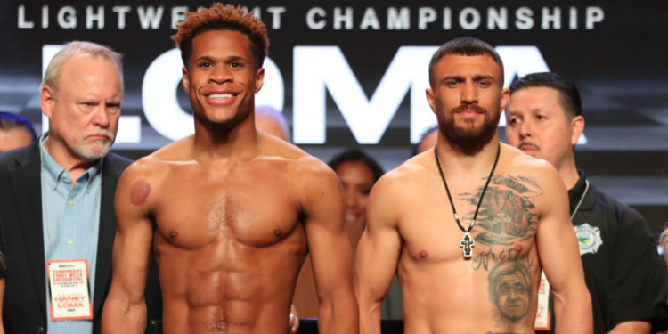 Хейні штовхнув Ломаченко на зважуванні. Які гонорари отримають боксери (ВІДЕО)