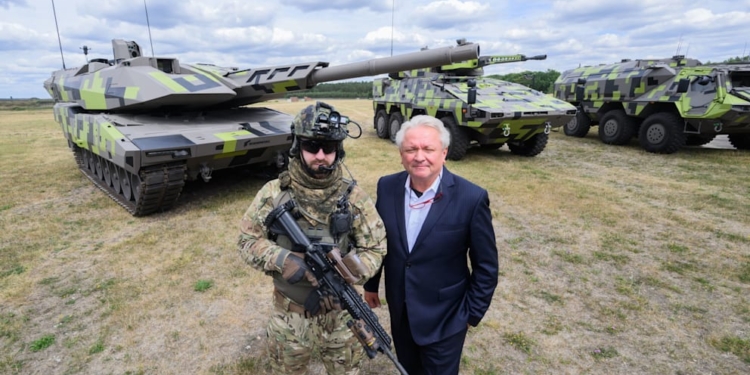 Німецький Rheinmetall планує виробляти БТР Fuchs в Україні