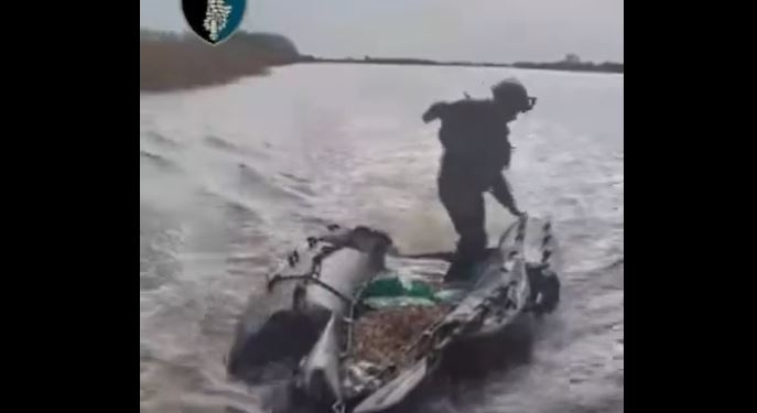 Як очаківські морпіхи бойовий човен рятували (ВІДЕО)