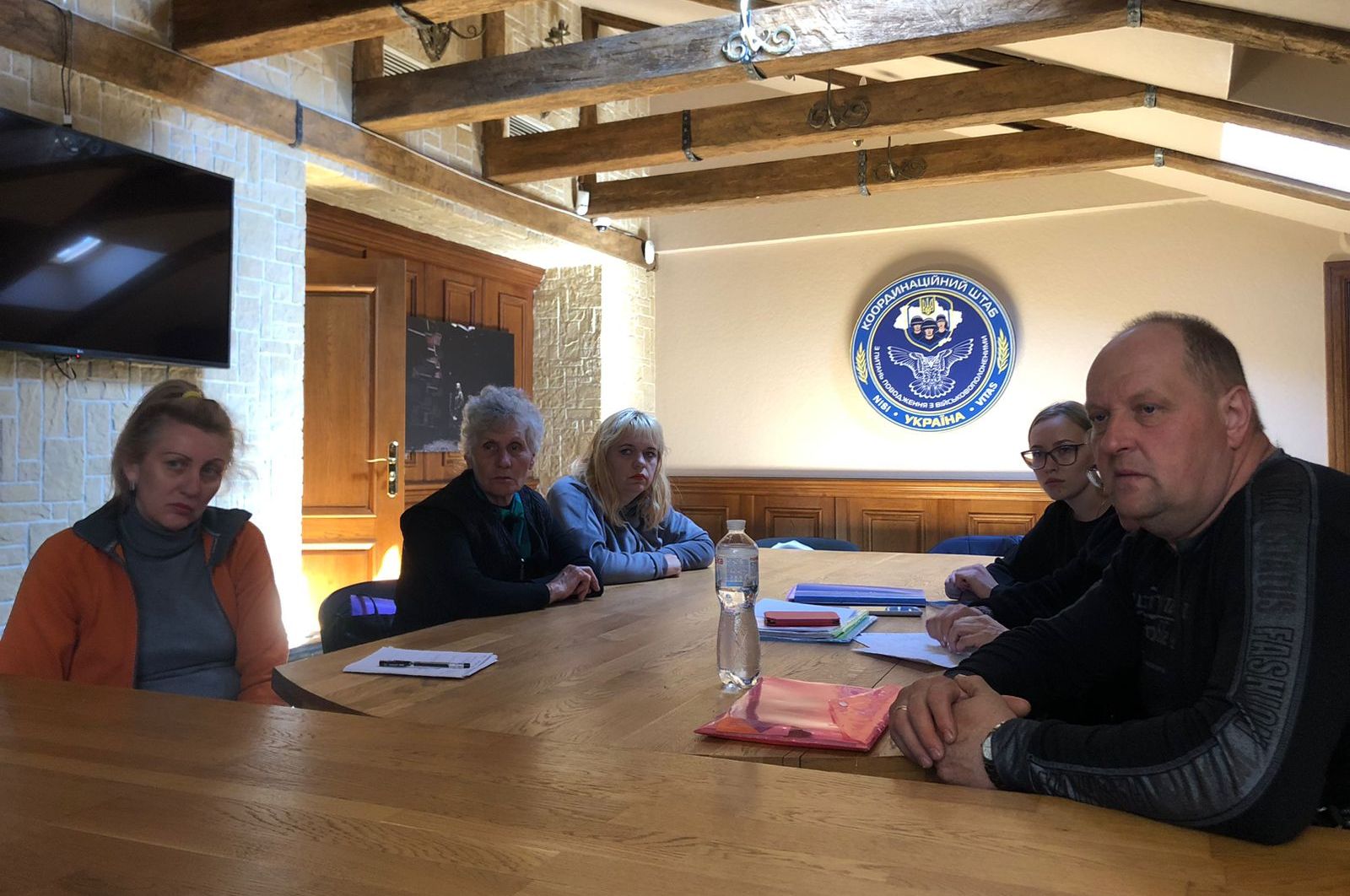 Родичі полонених оркестрантів 36-ї бригади зустрілись з силовиками і омбудсменом