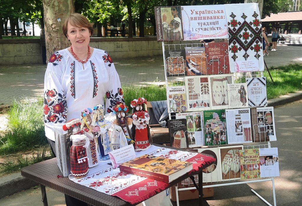 Свято творчості, присвячене Всесвітньому дню вишиванки у Миколаєві, вдалося (ФОТО) 36