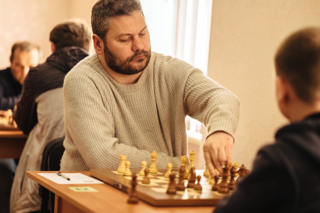 У Миколаєві стартував шаховий «Меморіал Миколи Шелеста» (ФОТО) 37