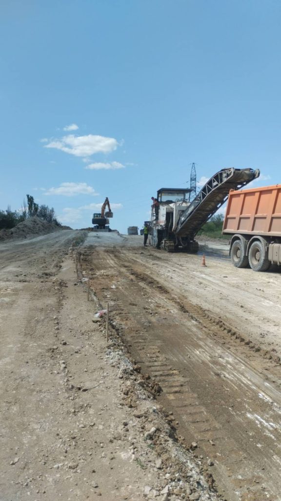 На Миколаївщині ремонтують дороги місцевого значення: що зроблено за тиждень (ФОТО) 4