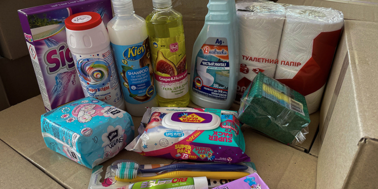Миколаївські родини з дітьми отримають 1100 безкоштовних наборів з гігієною і дитячим харчуванням (ФОТО)