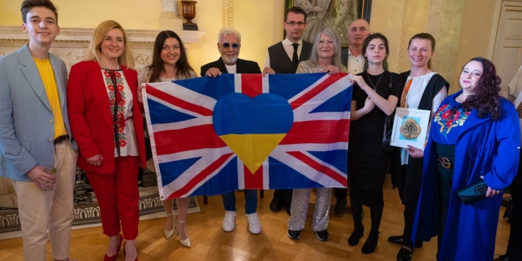 Ріші Сунак запросив Руслану на свій прийом з нагоди Євробачення (ФОТО)