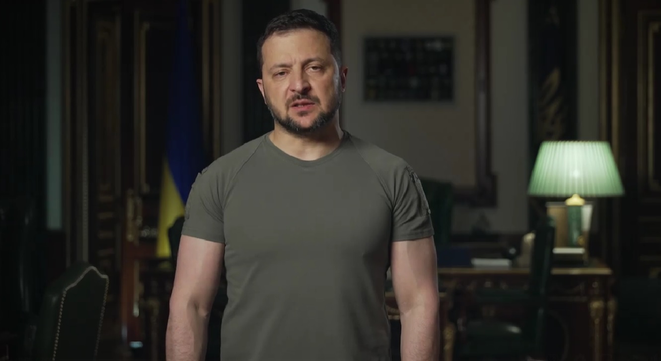 Про загибель дитини на Херсонщині від російського обстрілу і вдячність тим, хто захищає Україну и допомагає боротися, – звернення Зеленського (ВІДЕО)