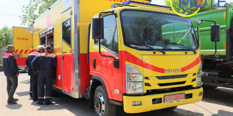 ОКП «Миколаївоблтеплоенерго» отримало аварійно-ремонтний автомобіль від USAID (ФОТО)