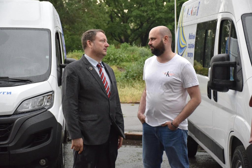 ПРООН і Канада передали три спеціалізовані автомобілі на потреби громад Миколаївщини (ФОТО) 13