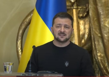 Прибережемо Путіна для трибуналу. Зеленський прокоментував удари дронів по Кремлю (ВІДЕО)