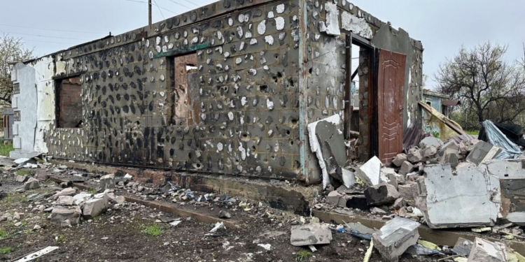 Оборона Мар’їнки: як миколаївські десантники вп’ятьох відбили штурм російської роти (ФОТО)