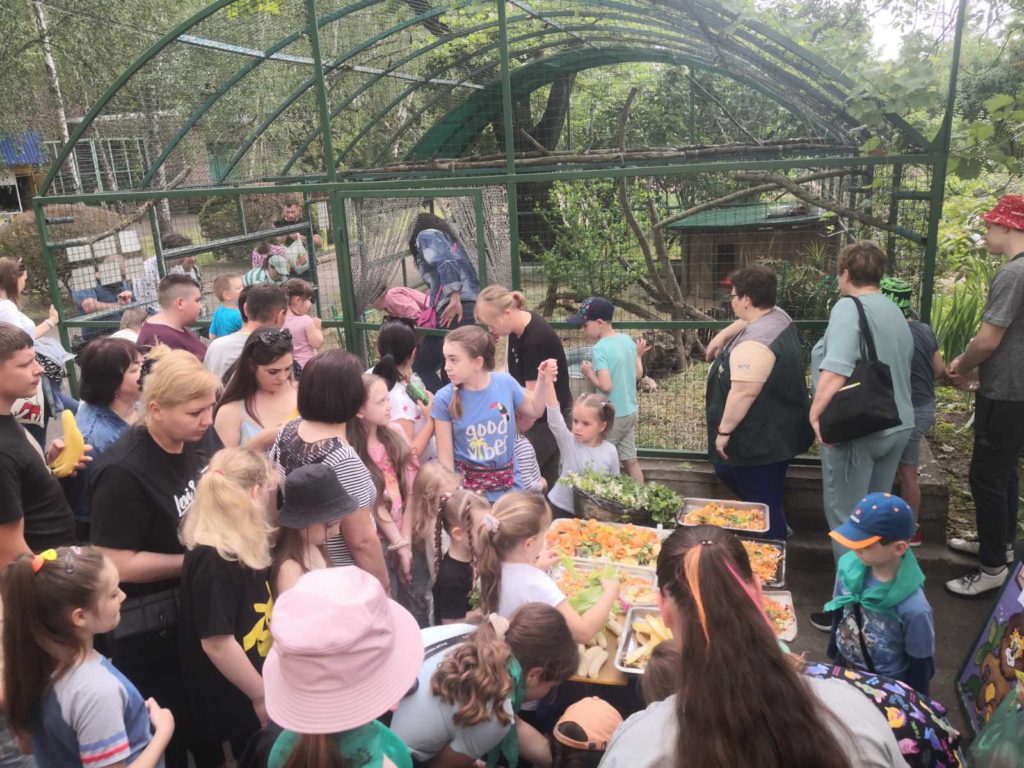 У Миколаївському зоопарку відмітили World Turtle Day: «місцеві» тортілли були задоволені святковими салатиками (ФОТО) 18