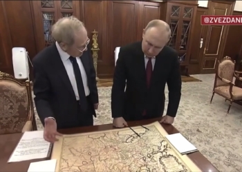 Хворе брехло. Путіну подарували карту, де “ніякої України немає”. Але виявилося, що вона там є. А от чий Сибір…