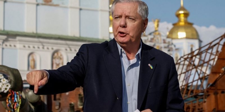 І русофобія вигадана. РФ розлютила фраза американського сенатора. Виявилось, він її не говорив