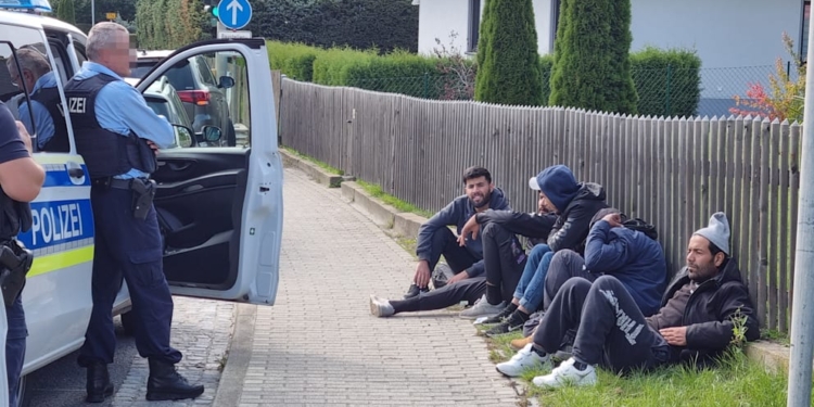 “Путін і Ердоган посилають нам нових біженців”. Росія знову намагається спровокувати мігрантську кризу на європейському кордоні