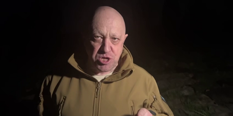 Пригожин показав вбитих за день “вагнерівців” і наїхав на генштаб (ВІДЕО 18+)