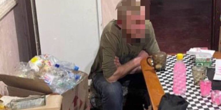 На Миколаївщині – чергова поножовщина після сумісного вжиття алкоголю: чоловік «підрізав» свого квартиранта (ФОТО)